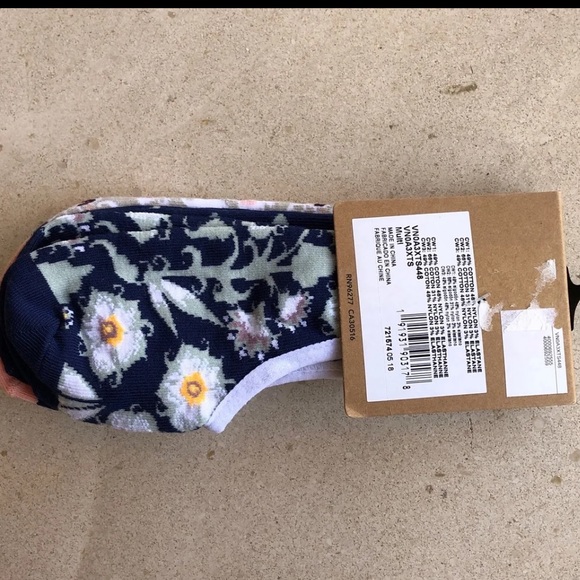 VANS 3-pair women’s no-show liners, shoe size 7-10 - Picture 4 of 7